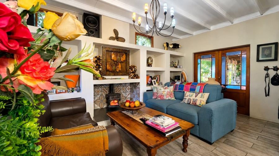 5 Bedroom Property for Sale in Stilbaai Wes Western Cape